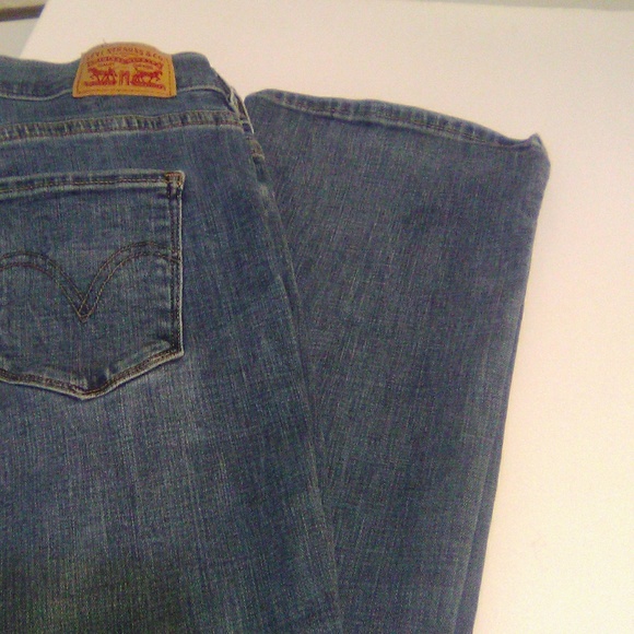 Jeans - Picture 2 of 5